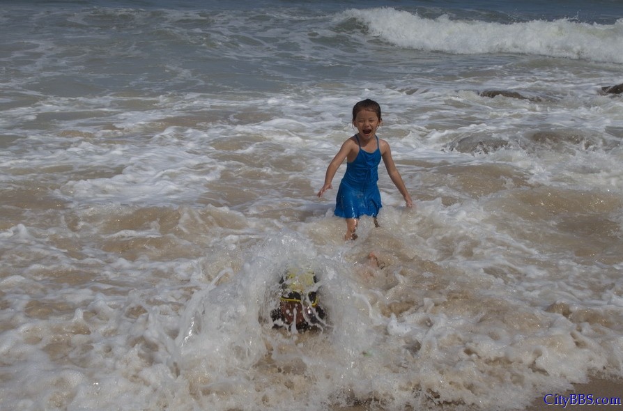 2012泰国清迈-曼谷-华欣-甲米-普吉-华欣-清迈3500公里自驾游之普吉Phuket芭东Patong海滩 ... ... ... ... . ... 2012泰国清迈-曼谷-华欣-甲米-普吉-华欣-清迈3500公里自驾游之普吉Phuket芭东Patong海滩 ... ... ... ... . ...