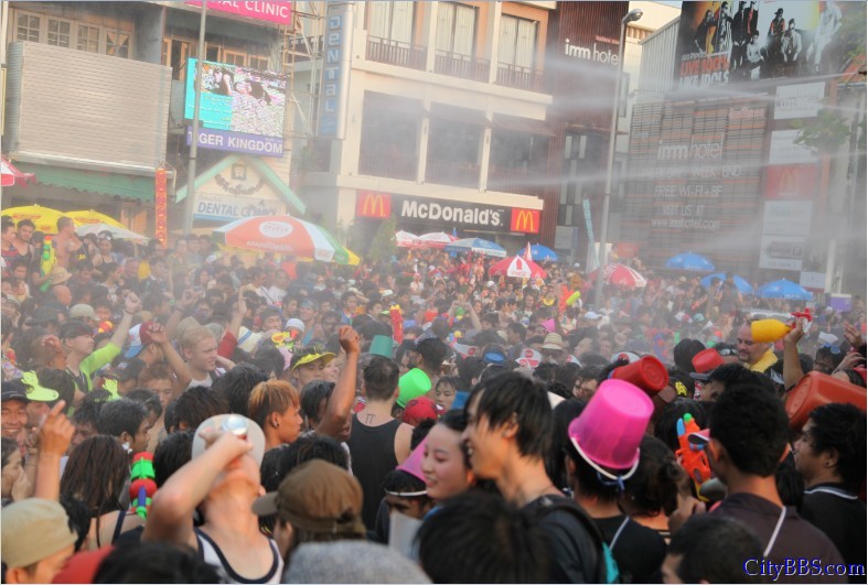 2013_泰国清迈_宋干节_泼水节 2013_泰国清迈_宋干节_泼水节