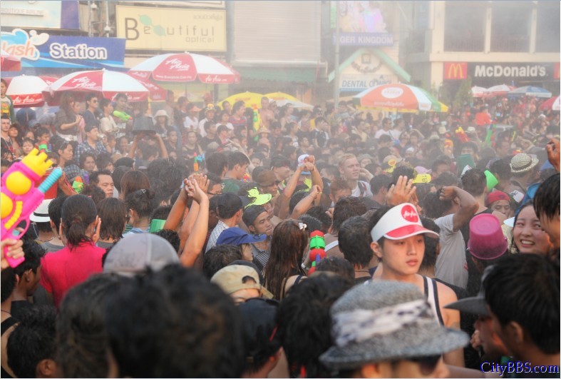 2013_泰国清迈_宋干节_泼水节 2013_泰国清迈_宋干节_泼水节