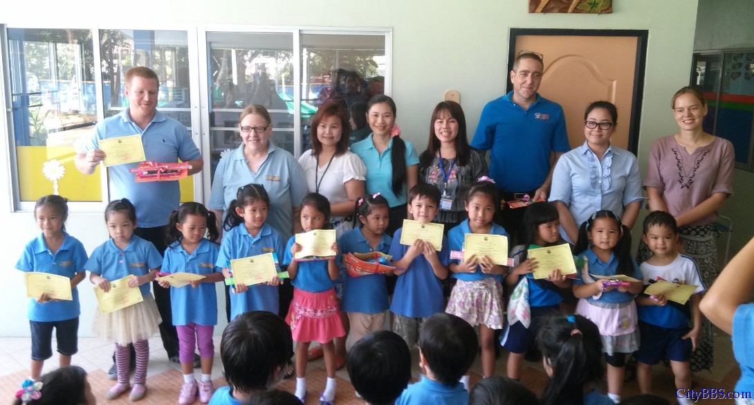 ABS幼儿园的无烟日活动