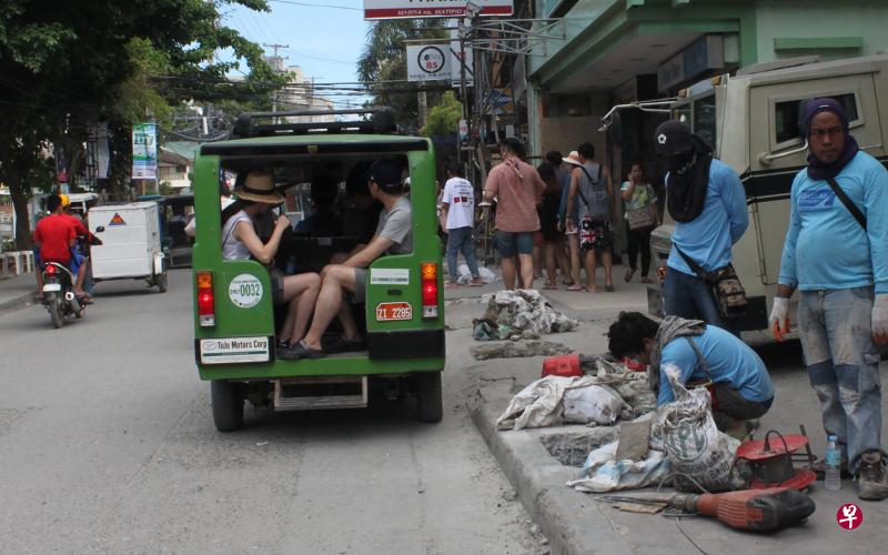 滨海度假地游客激增东南亚基础设施不胜负荷 滨海度假地游客激增东南亚基础设施不胜负荷