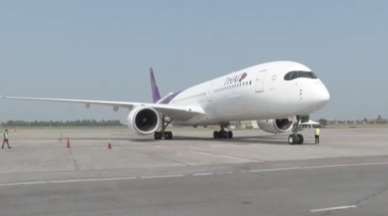 首批中国新冠疫苗运抵.png 首批中国新冠疫苗运抵.png