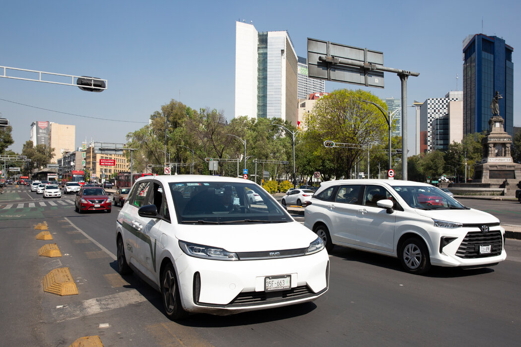 在美国游说下，中国汽车的主要买家墨西哥上月提议对中国汽车征收50%的关税 ...